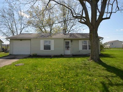 9212 Greenleaf Dr, Fort Wayne, IN, 46819