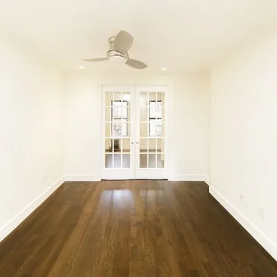 Rented by Icon Realty Management | media 10