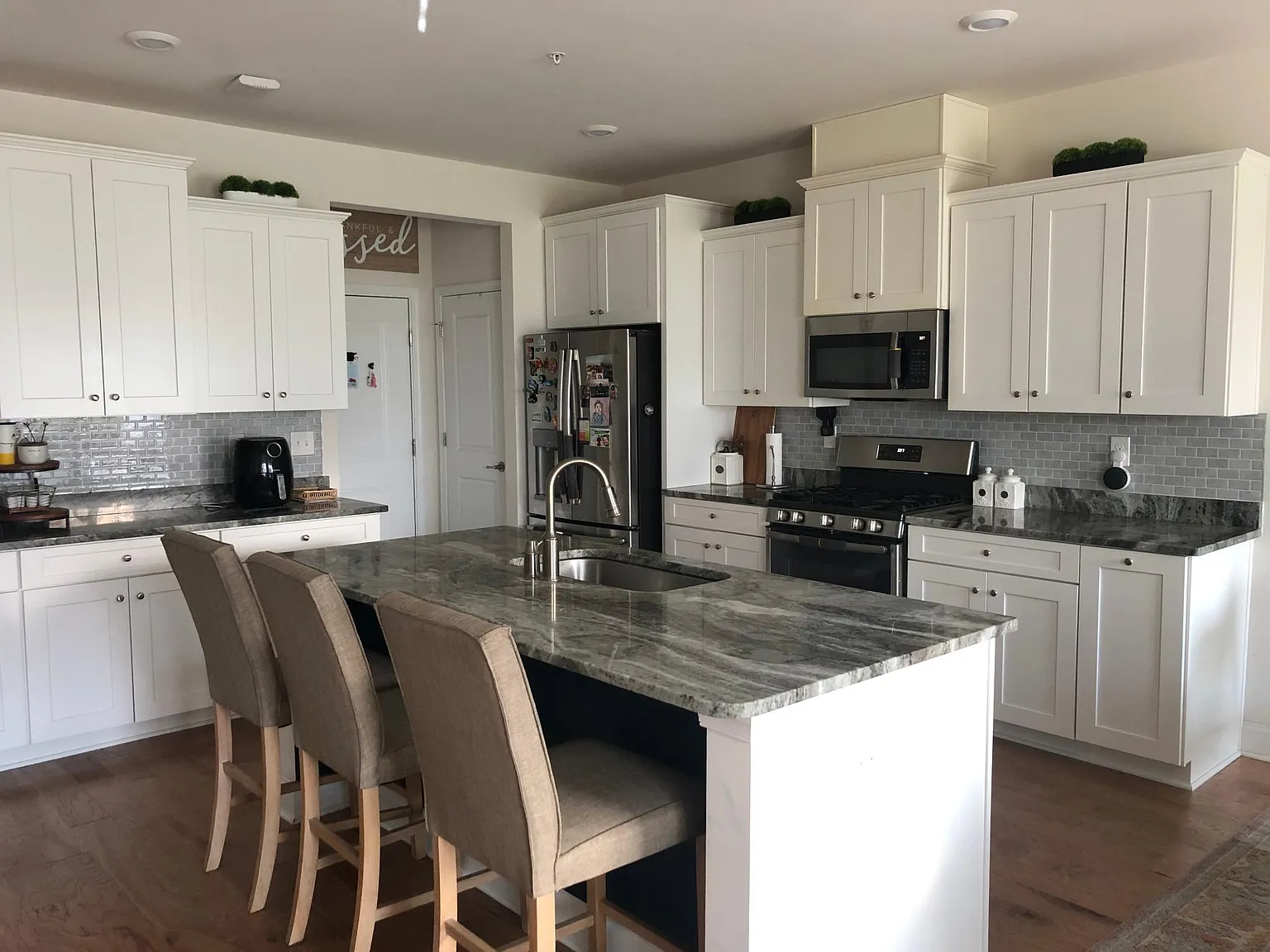 130 Knock Hill Dr — Photo 2