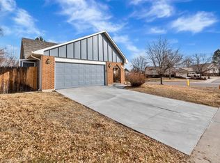 6948 S Yukon Ct, Littleton, CO 80128