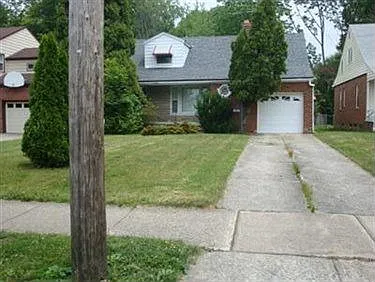 2031 Wrenford Rd photo 1