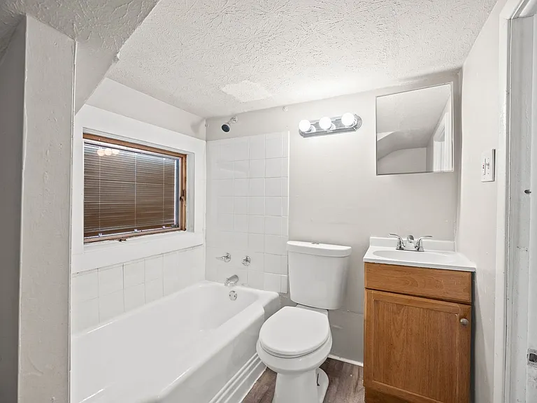 153 Henry St — Photo 14