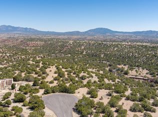 5 Luna Azul, Placitas, NM 87043
