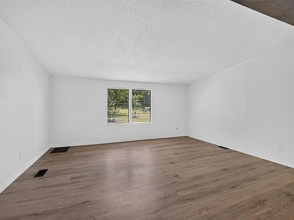 5th image of 3353 SW 181ST COURT