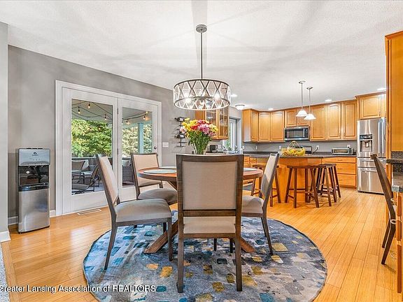 5th image of 12825 Chartreuse Dr