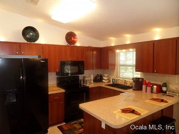 Lovely kitchen new appliances