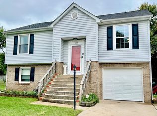 10626 Bent Tree Dr, Fredericksburg, VA 22407