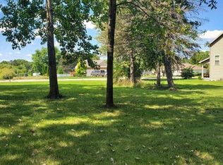 506 N Miller Dr, Eaton Rapids, MI 48827