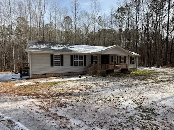 1755 Chumley Rd, Woodruff, SC 29388