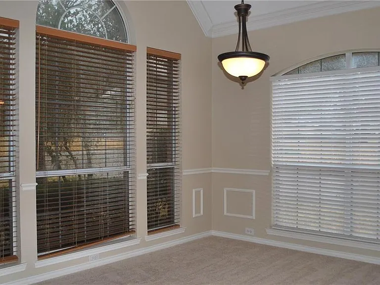 2685 Hillside Dr — Photo 22