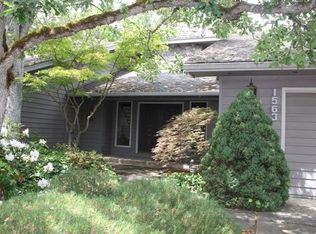 1563 Cambridge Cir, Medford, OR 97504