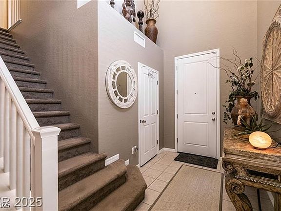5th image of 10629 Agate Knoll Ln