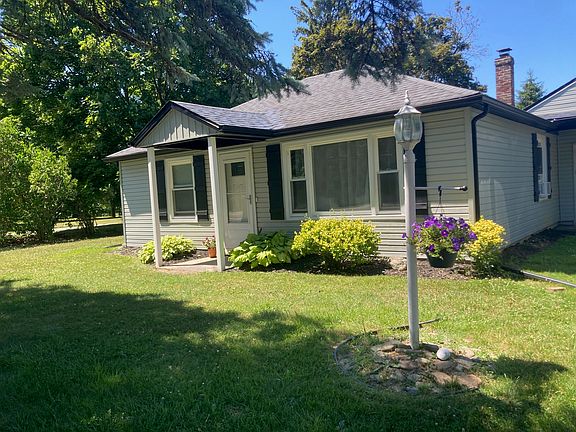Welcome ~ The Lake Road cottage