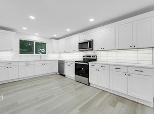 5572 N Farm Road 191, Springfield, MO 65803