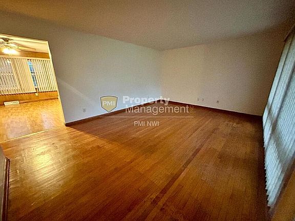 2nd image of 1831 W 58th Pl