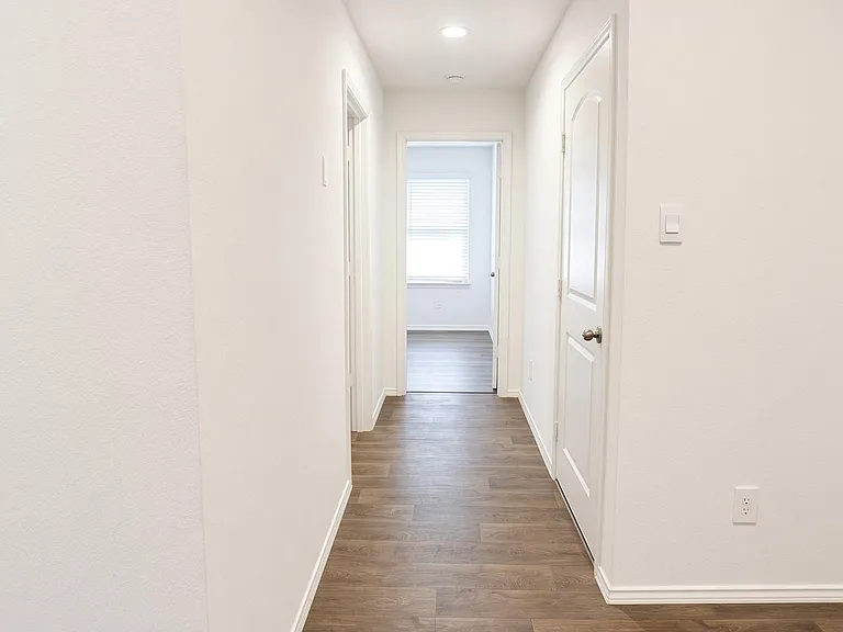 21610 Violet Ridge Rd — Photo 20