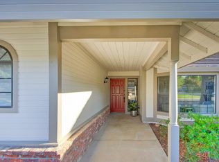 2054 Roaring Camp Dr, Rancho Cordova, CA 95670