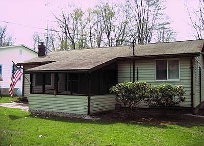 1st image of 1587 Lakeview Dr