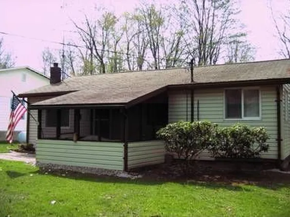 1587 Lakeview Dr, Espyville, PA 16424