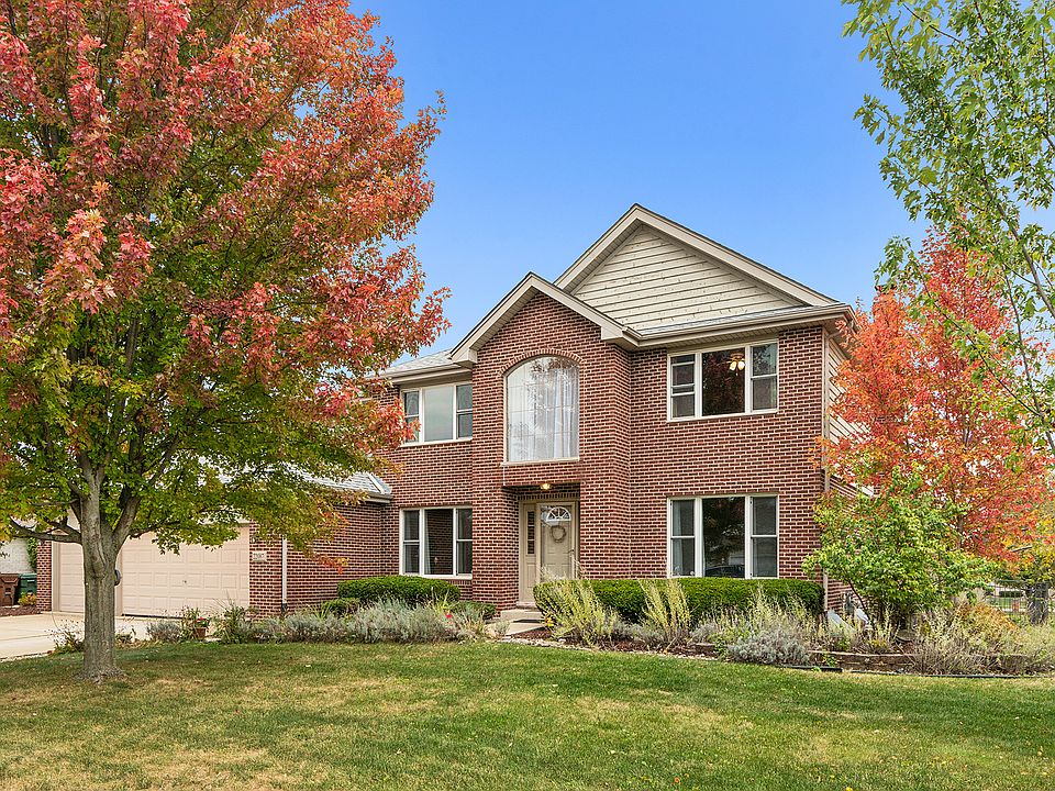1st image of 22087 Pembrook Dr