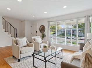 2812 Colony Rd, Ann Arbor, MI 48104