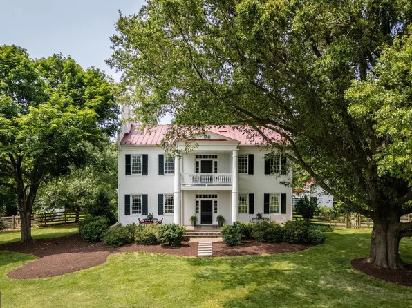 5375 Lynnwood Rd, Port Republic, VA 24471