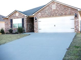 16385 Natchez Dr, Moundville, AL 35474