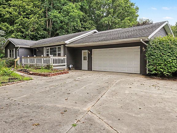 2nd image of 47059 County Road 215
