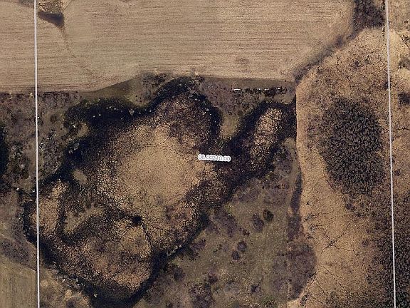 3rd image of Xxxx Little Lake Rd.