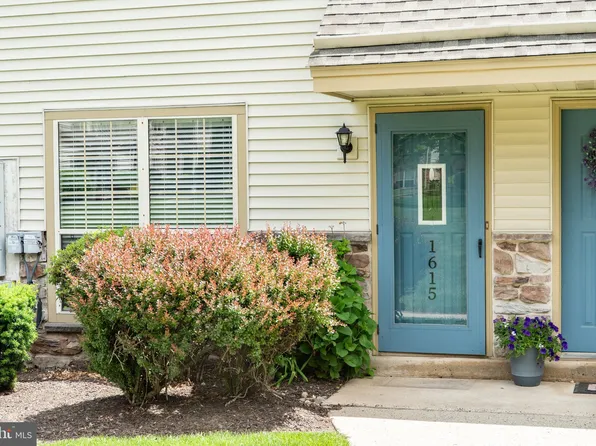 1615 Foxmeadow Cir #1615, Royersford, PA 19468