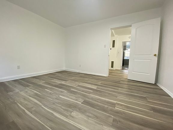 2nd image of 137 Meserole St #3B