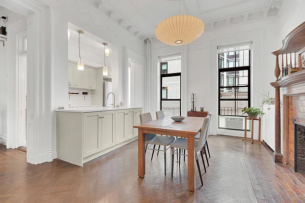 Rented by Douglas Elliman | media 31