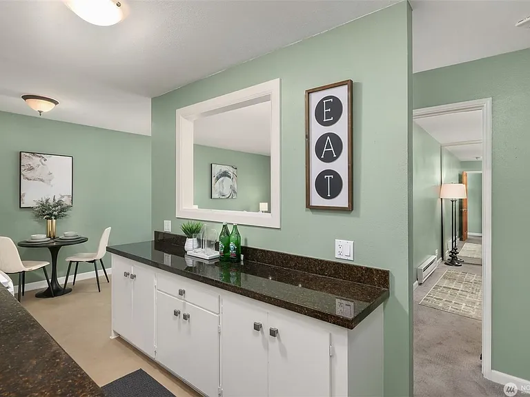 932 100th Ave NE #228 — Photo 2