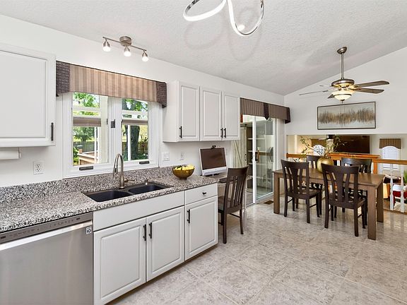 5th image of 6104 Goodman Dr