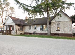 25655 W Arcade Dr S, Lake Villa, IL 60046