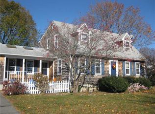 10 Whipple Ave, Barrington, RI 02806