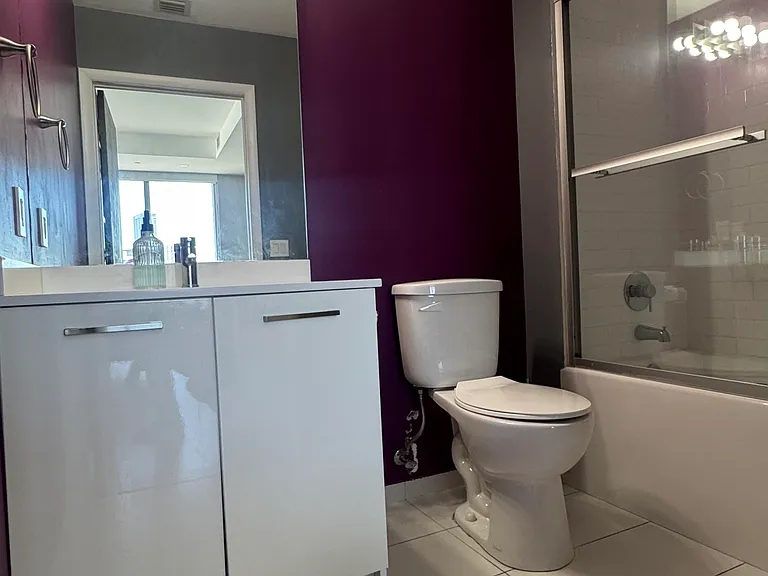 151 SE 1st St #Penthouse 11 — Photo 16