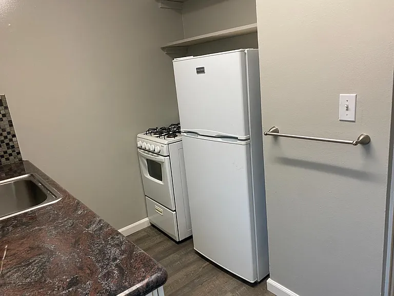Unit Photo
