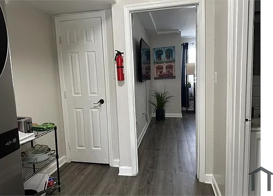 1607 Levis St NE #1 — Photo 16