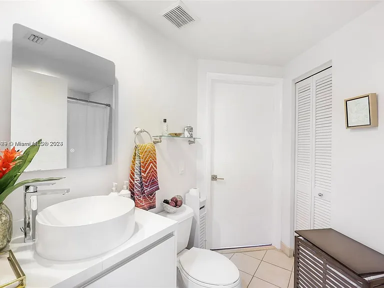 801 Brickell Key Blvd #3204 — Photo 7