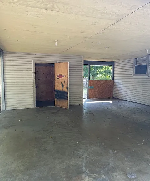 606 N Robinson St — Photo 11