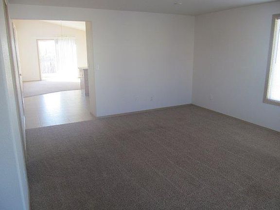 5th image of 4332 Campolina Ln
