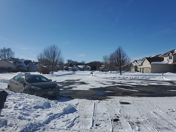 5th image of 5710 158th Ct NW