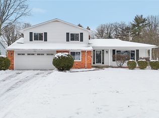 5278 Ashwood Dr, Lyndhurst, OH