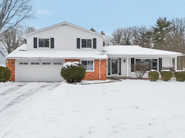 5278 Ashwood Dr, Lyndhurst, OH 44124