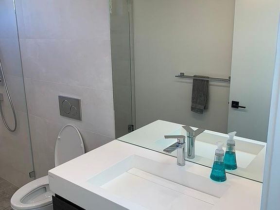 4th image of 150A Catalina Ct