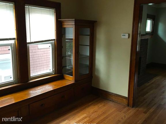 2nd image of 2632 E 128th St
