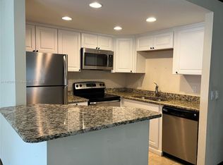 147 Seville Ln #G, Delray Beach, FL 33446