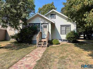 123 N Union Ave, Madison, SD 57042