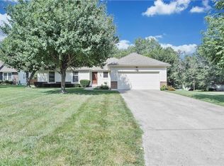 13816 W 110th Ter, Lenexa, KS 66215